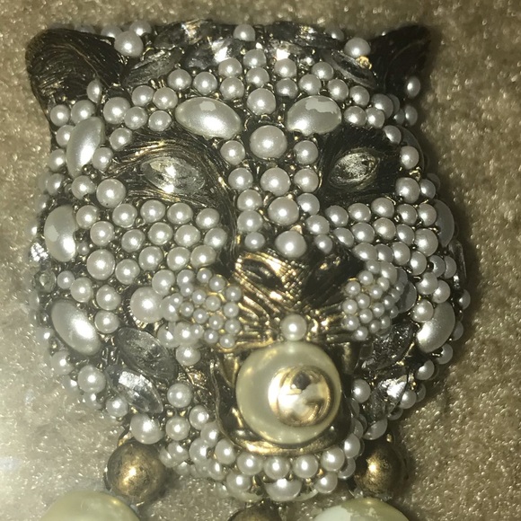 Feline Motif Gucci Neckless - Picture 8 of 12